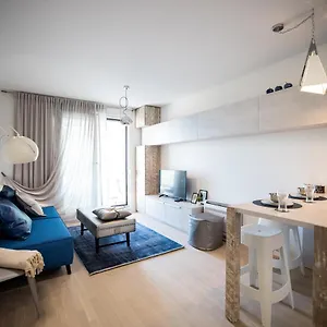Island View Luxury Apartment