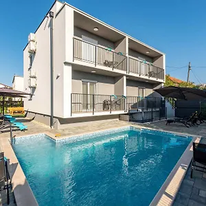 Diva Apartment